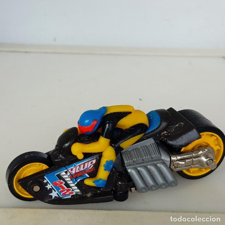 Motos a escala: Hot Wheels over8 2003 thunder cycle - Foto 1