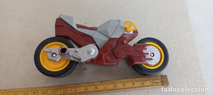 Motos a escala: MOTO MARVEL 2013 hasbro #A6642 SPIDERMAN ? - Foto 4