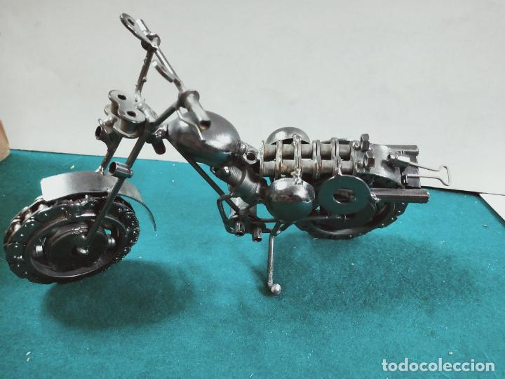 Motos a escala: MOTO CHOPER 23 CM. - Foto 1