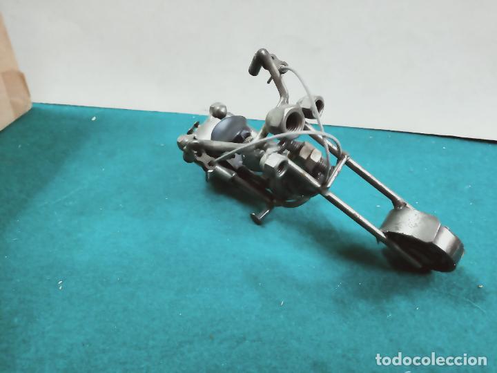 Motos a escala: MOTO CHOPER 18 CM. - Foto 2