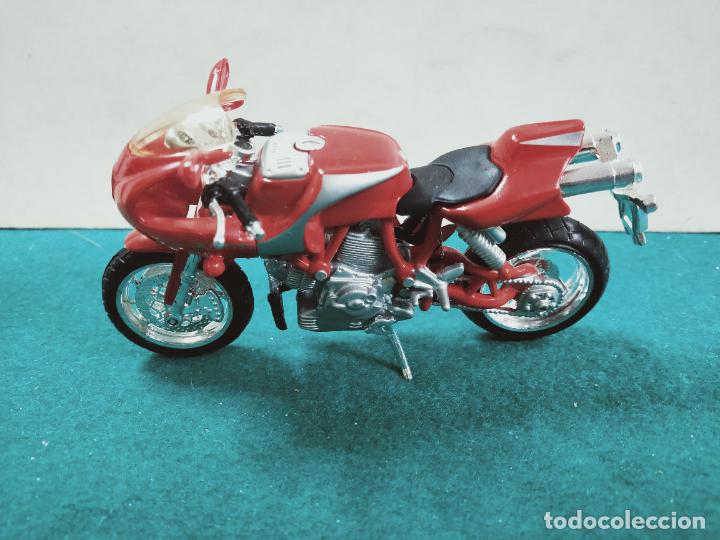 Motos a escala: DUCATI MAISTO ESCALA 1/18 - Foto 1