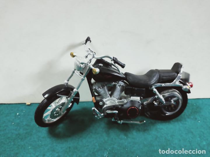Motos a escala: HARLEY DAVIDSON MAISTO ESCALA 1/18 - Foto 1