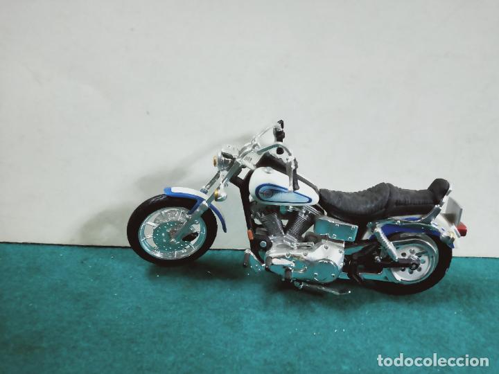 Motos a escala: HARLEY DAVIDSON MAISTO ESCALA 1/18 - Foto 1