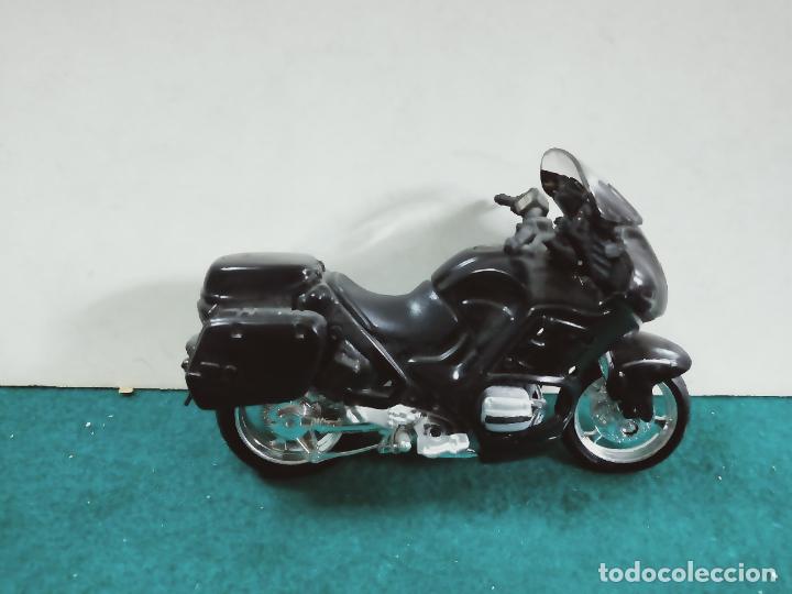 Motos a escala: BMW MAISTO ESCALA 1/18 - Foto 1