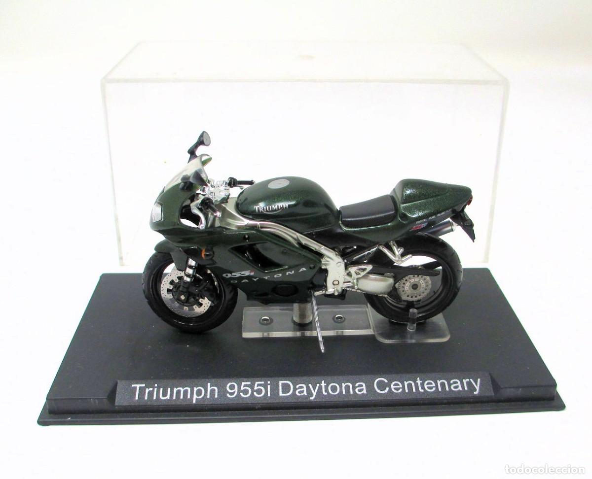 Motorcycle Models: Moto Triumph 955i Daytona Centenary - Escala 1/24