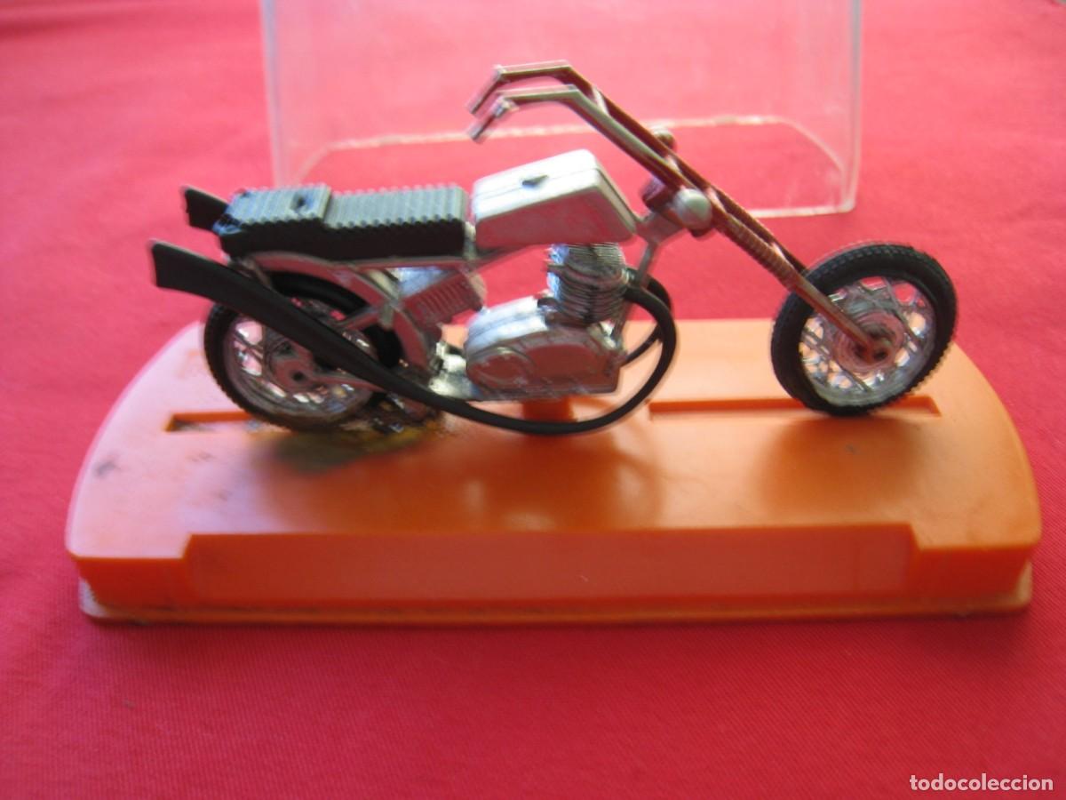 Motos a escala: CHOPPER SPECIAL WILD CAT - GUILOY - REF 274 - EN SU CAJA. - Foto 9