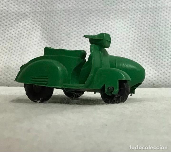 Motos a escala: VESPA CON SIDECAR - Foto 2