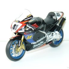 Motos a escala: 245- APRILIA RSV 1000 NORIYUKI HAGA 2002 #41 DIE-CAST 1:24 SBK BIKE MOTO GP 1/24
