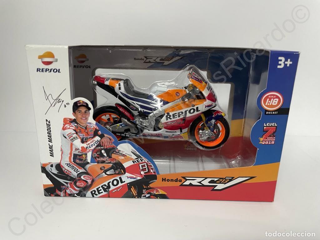 Miniatura Honda MotoGP Marc Marquez Maisto 1:18