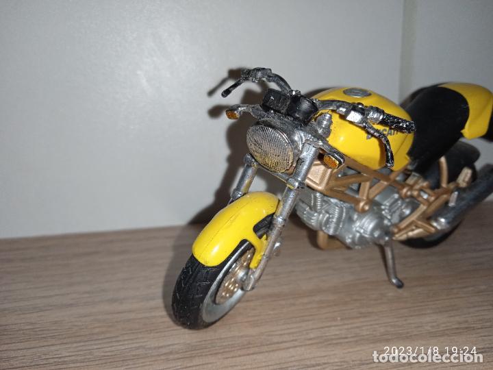 Motos a escala: Ducati moto maisto - Foto 2