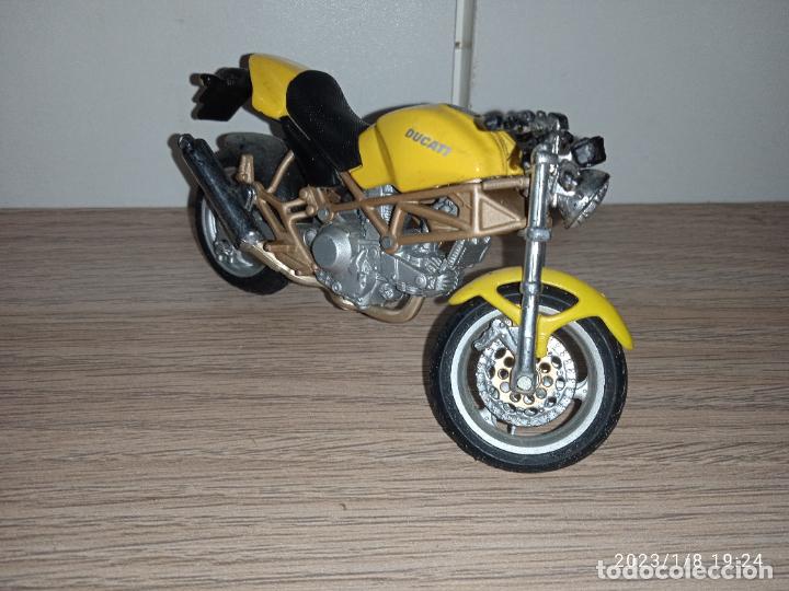 Motos a escala: Ducati moto maisto - Foto 4