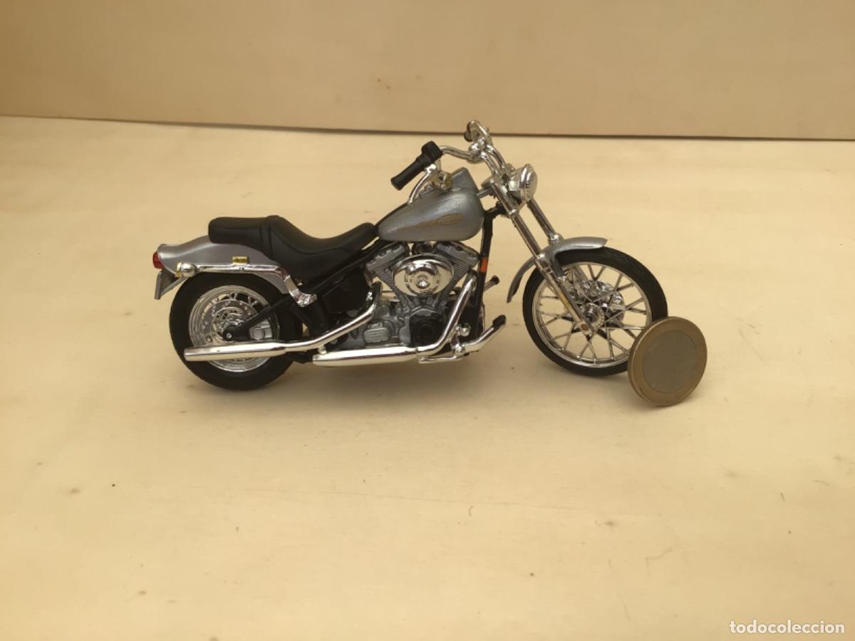 Motos a escala: Maisto Harley Davidson n.2 - Foto 6