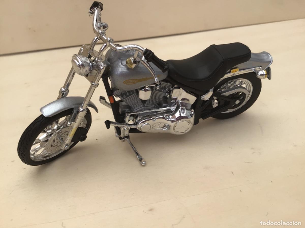 Motos a escala: Maisto Harley Davidson n.2 - Foto 11