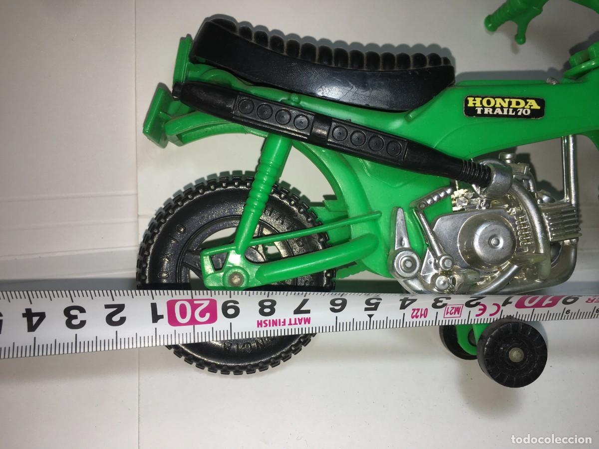 Motos a escala: MOTO HONDA TRAIL 70 DE SHAMBERS - Foto 3