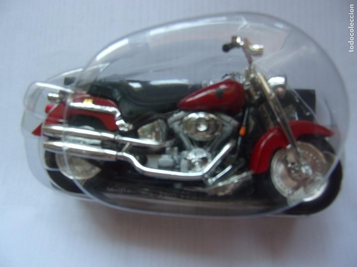 Motos a escala: Moto Harley 2002 FLSTF Fat Boy - Foto 1