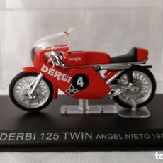 Motos in scale: MOTO DE CARRERAS DERBI TWIN DE 1971 ÁNGEL NIETO. MOTO GP (ESCALA 1:24)