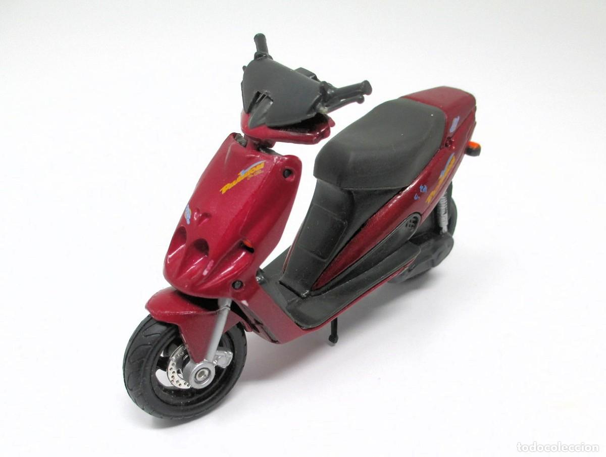 moto malaguti phantom f12 de maisto - Buy Motorcycle models on todocoleccion