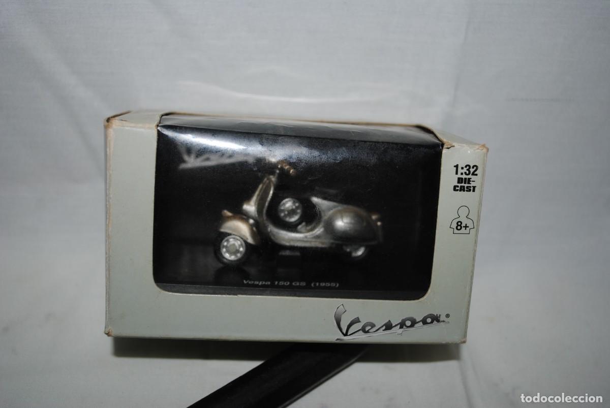 Motos a escala: VESPA NEWRAY - Foto 4