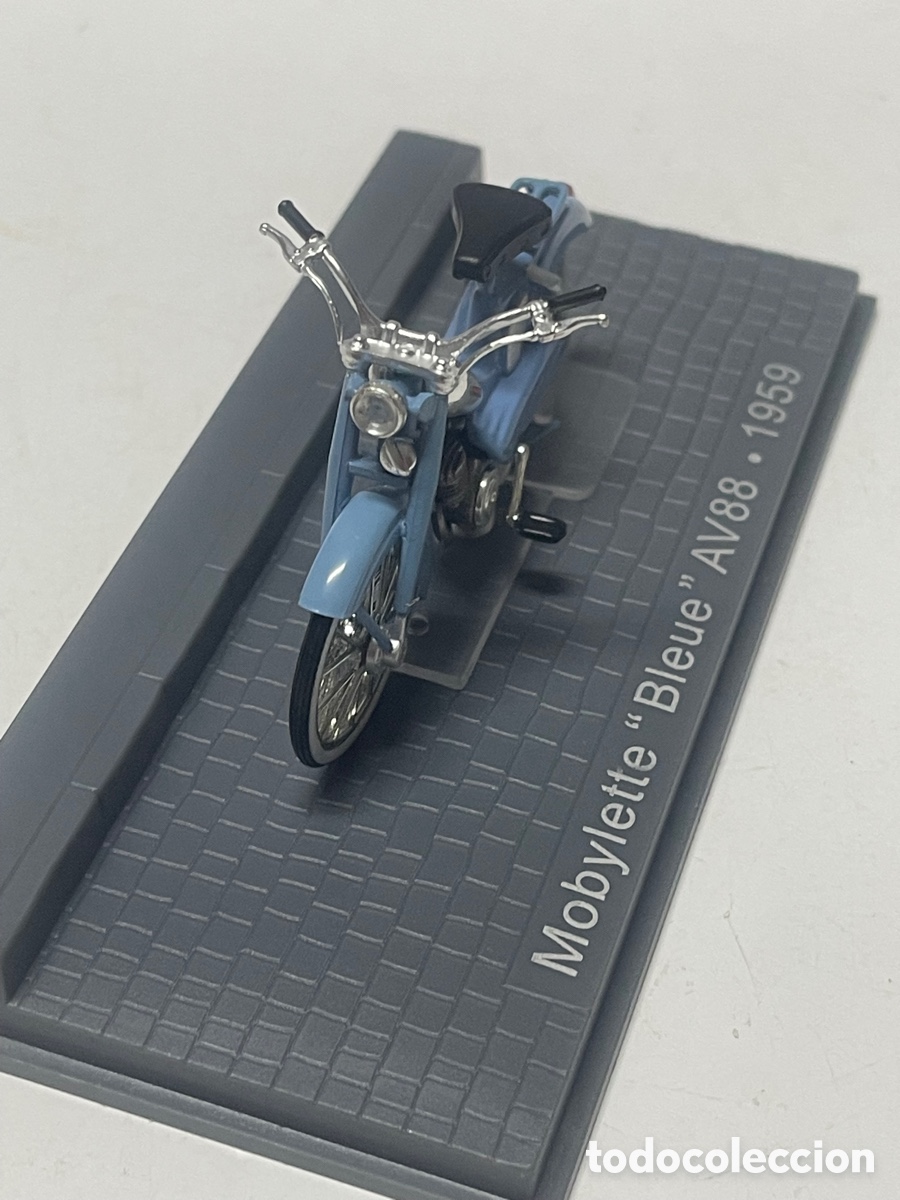 Motobecane - Mobylette AV88 1959 - Solido - 1/18 - Autos