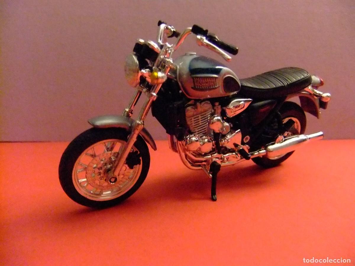 Motos a escala: MOTO TRIUMPH 900 MAISTO - Foto 1