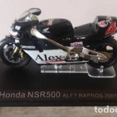 Motos a escala: HONDA NSR500 ALEX BARROS 2001 MOTO ESCALA 1:24