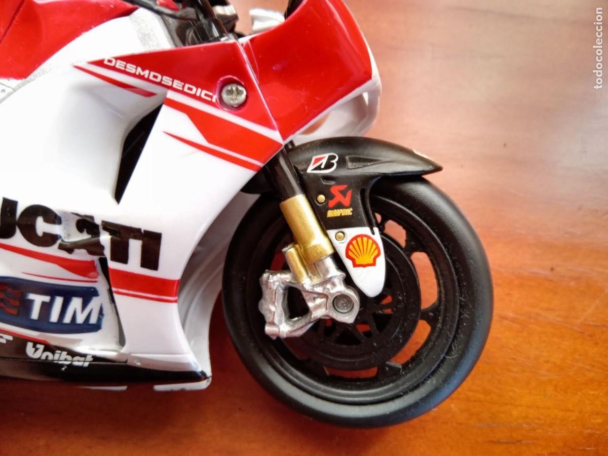 Motos a escala: MOTO GP DUCATI, TIM RIELLO 17 CM - Foto 2