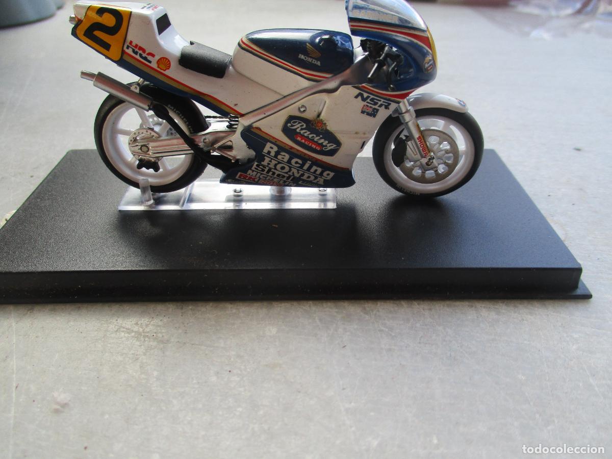 Motos a escala: HONDA NSR500 WAYNE GARDNER 1987 - Foto 3