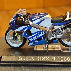 Motos a escala: MOTO SUZUKY GSX-R 1000 NUEVA BLÍSTER ORIGINAL
