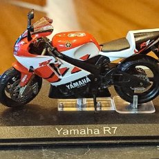 Motos a escala: MOTO YAMAHA R7 NUEVA BLÍSTER ORIGINAL