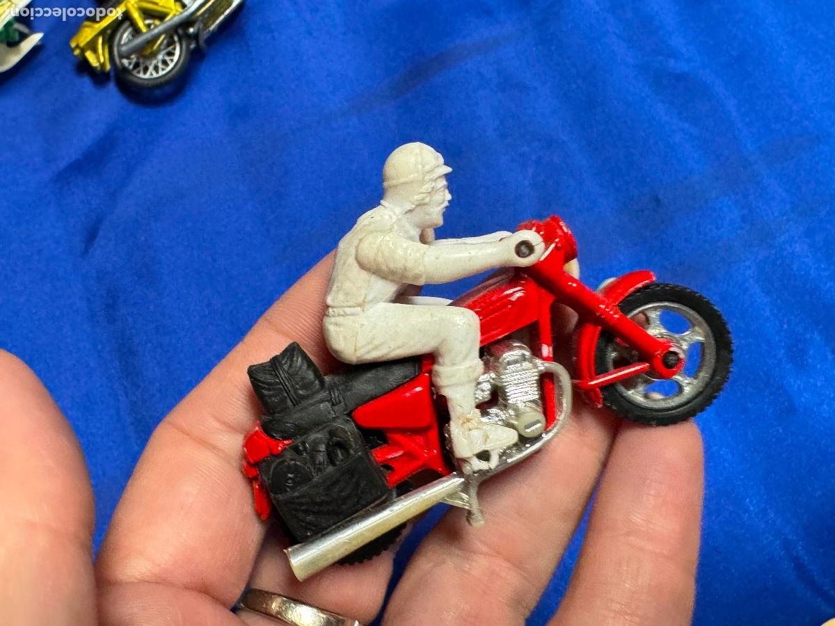 Motos a escala: moto obsequio galletas siro - Foto 1