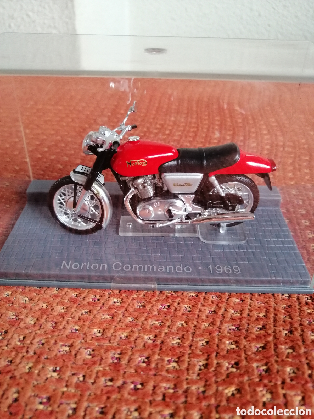 Motos a escala: NORTON COMMANDO - 1969 - Foto 1