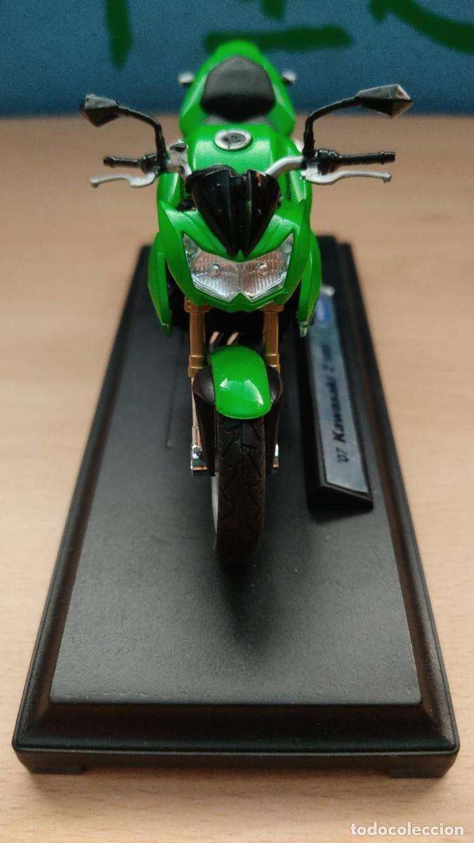 Motos a escala: MOTO KAWASAKI. - Foto 5