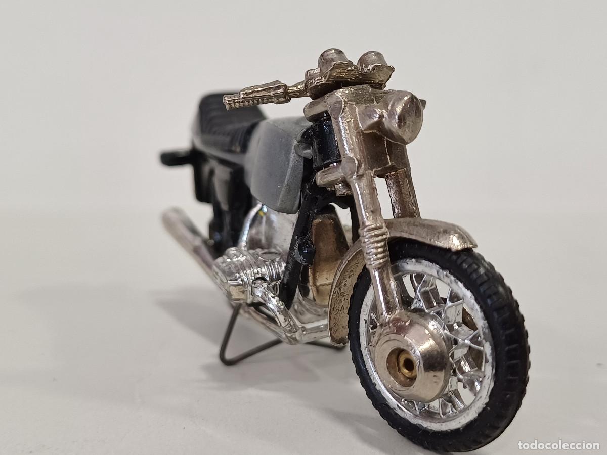 Motos a escala: MOTO SANGLAS YOPLAIT. - Foto 3