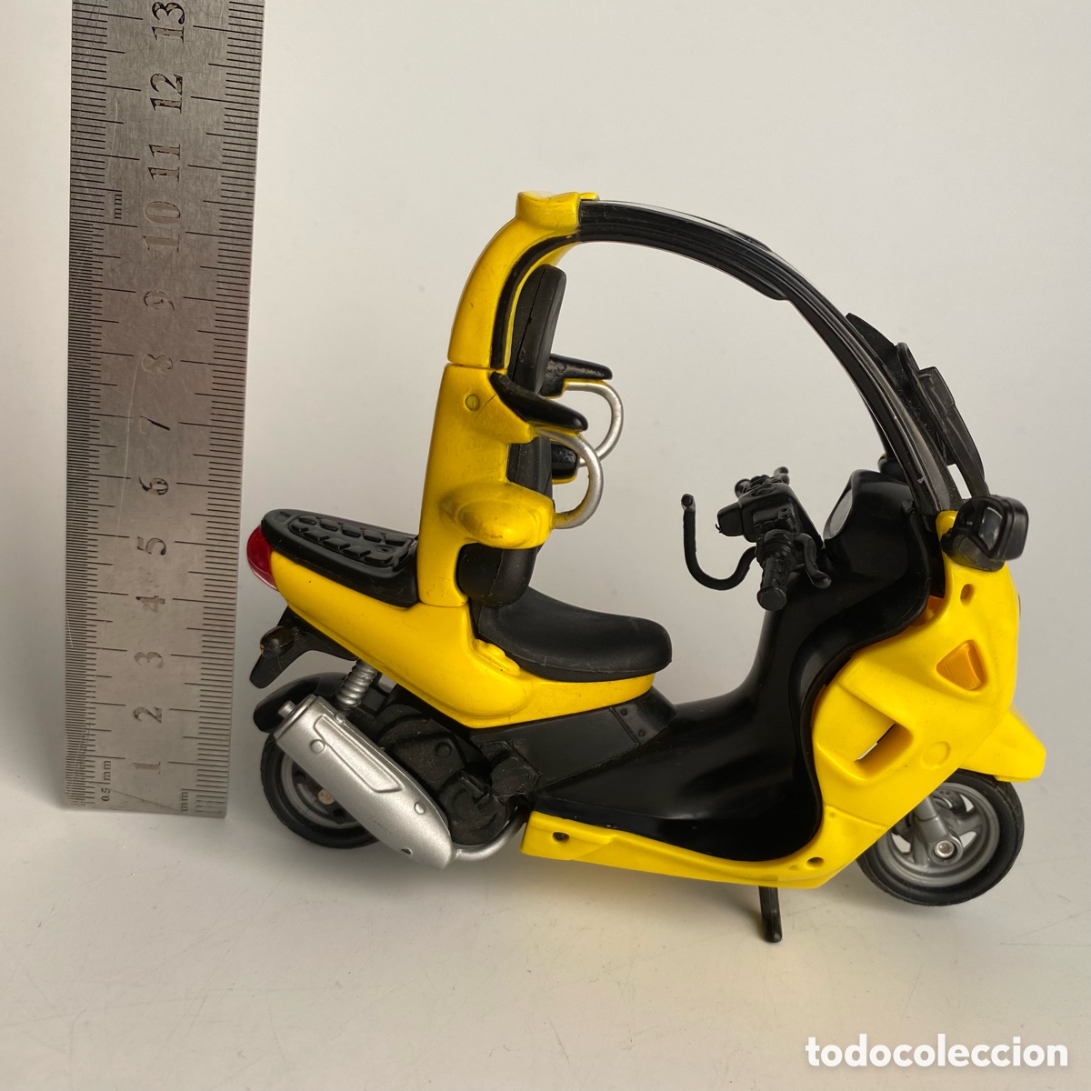 Motos a escala: Moto C1 BMW amarilla - Foto 2