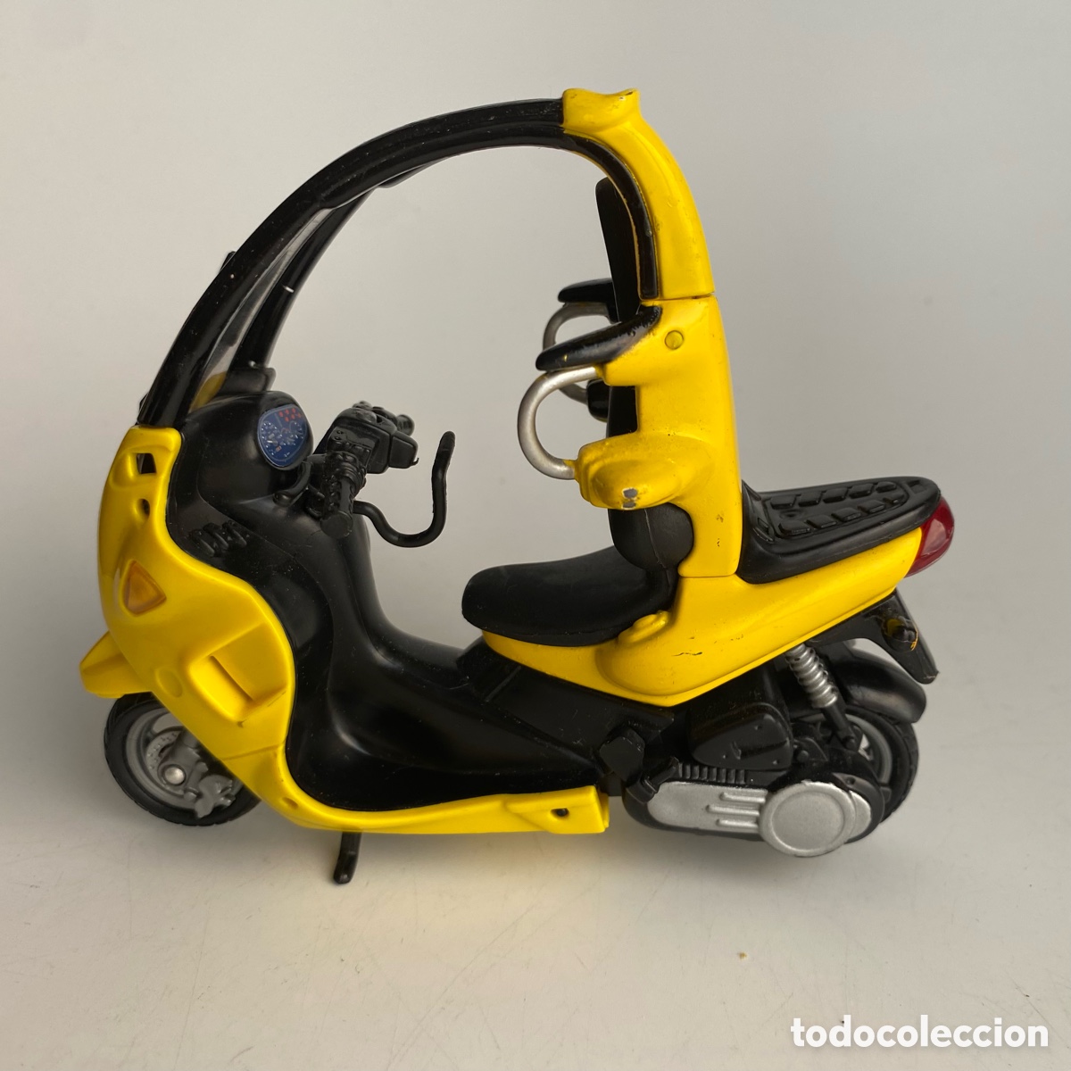 Motos a escala: Moto C1 BMW amarilla - Foto 5