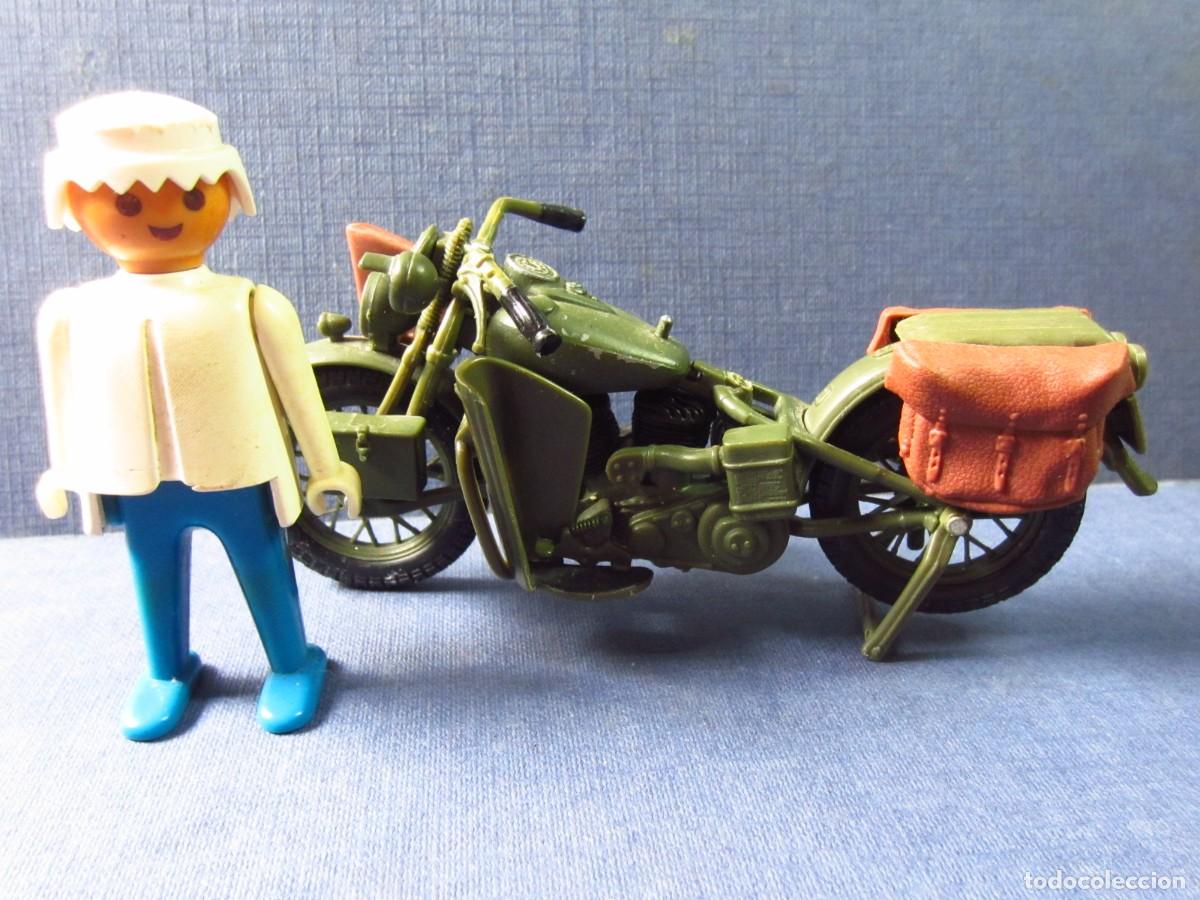 Motos a escala: Harley-Davidson FLHT Electra Glide Standard 1998 (Maisto) - Foto 13