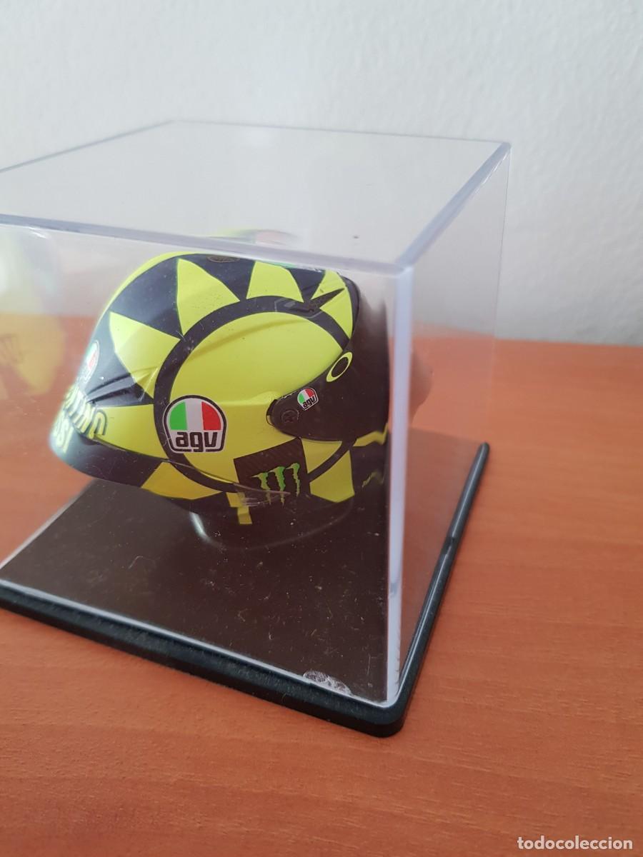 Motos a escala: CASCOS VALENTINO ROSSI - Foto 6