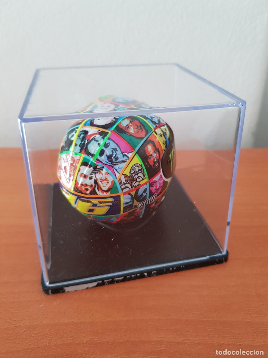 Motos a escala: CASCOS VALENTINO ROSSI - Foto 9