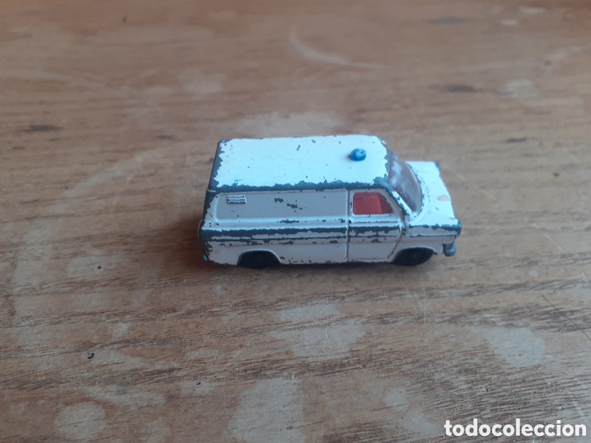 Motos a escala: Efsi ford transit ambulance vehicle - Foto 2