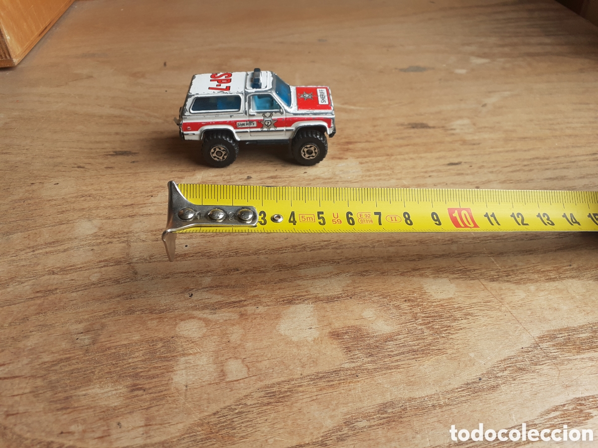 Motos a escala: Matchbox chevy 4 x 4 sheriff vehicle - Foto 5