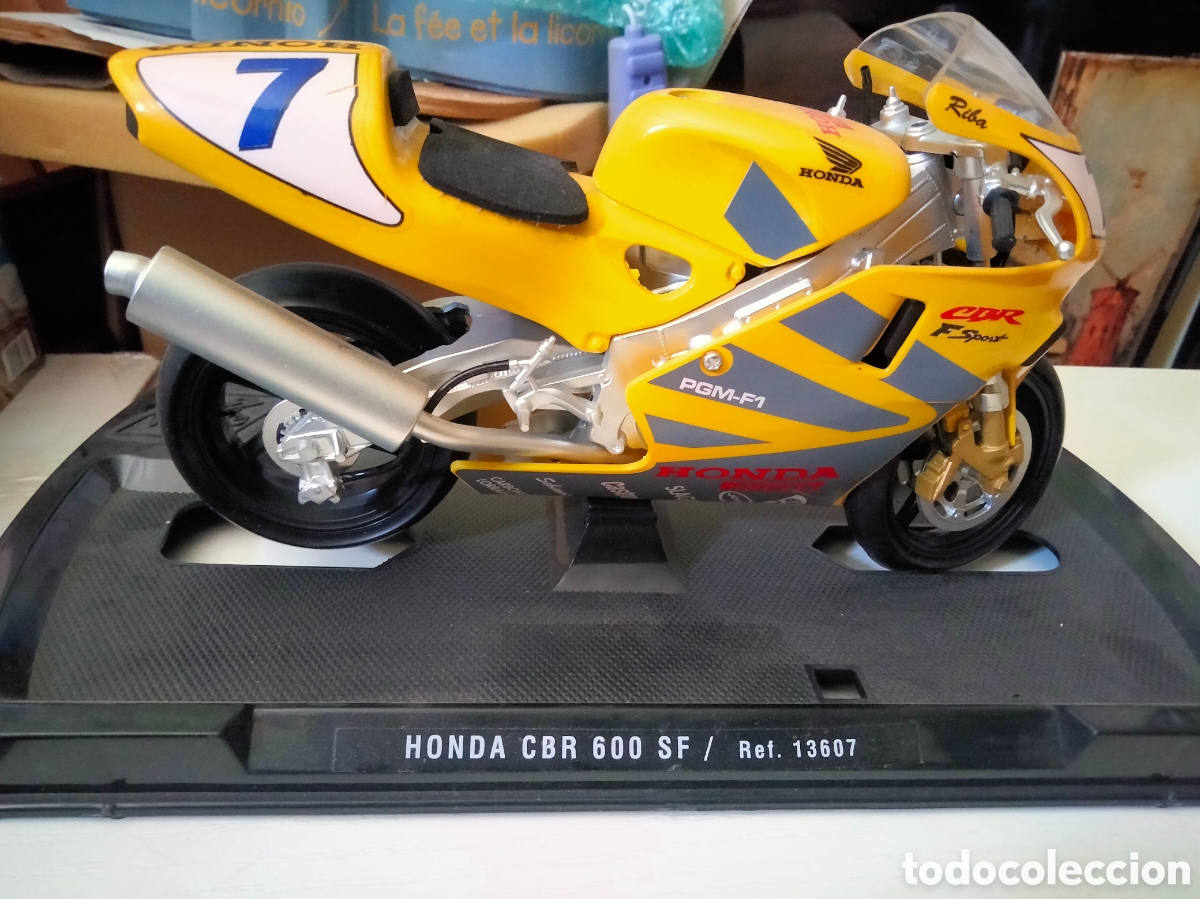 Motos a escala: Guiloy ref.13607 Honda CBR 600 SF - Foto 1