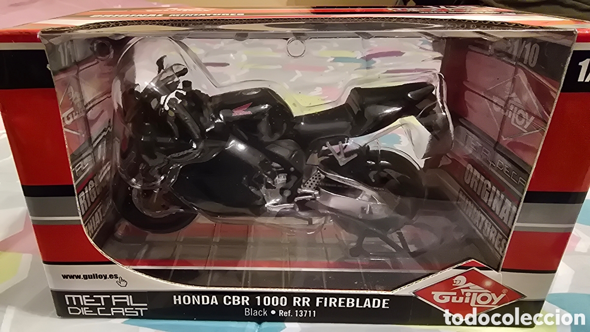 Motos a escala: Honda CBR FIreblade RR 1000 1/10 - Foto 1