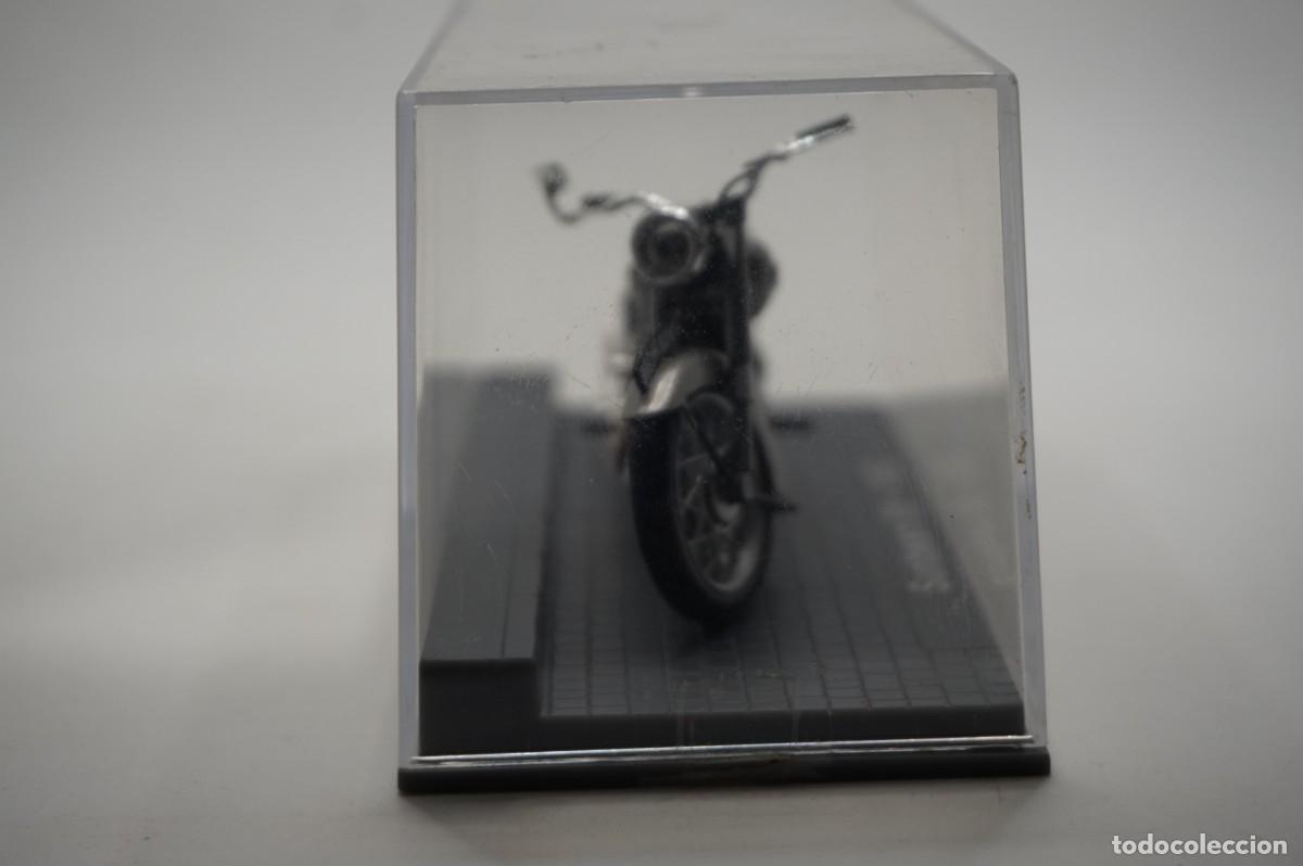 Motos a escala: B2/ MOTO 1:24 - SUNBEAM S8 - 1952 - Foto 3
