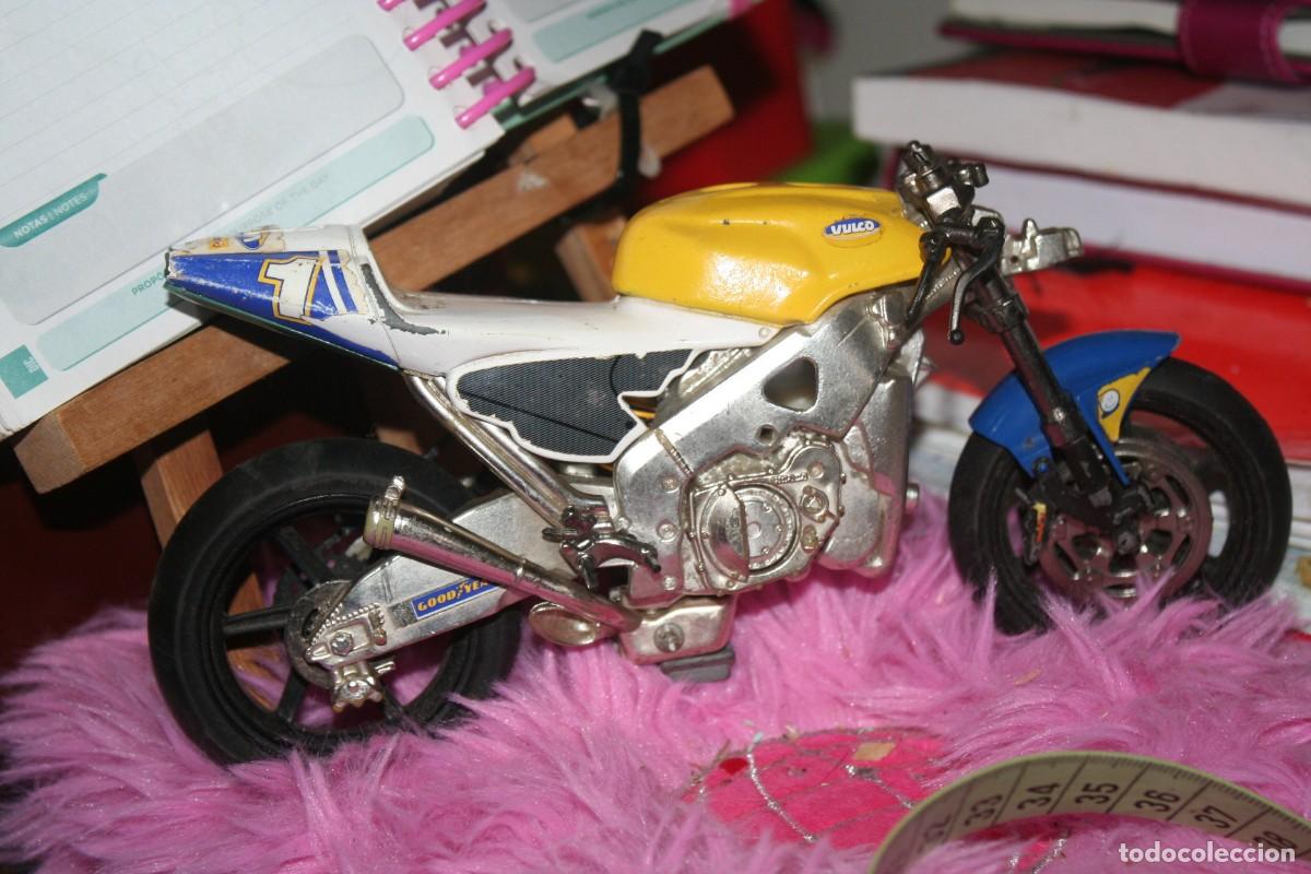 Motos a escala: moto grande dunlop vulco - Foto 1