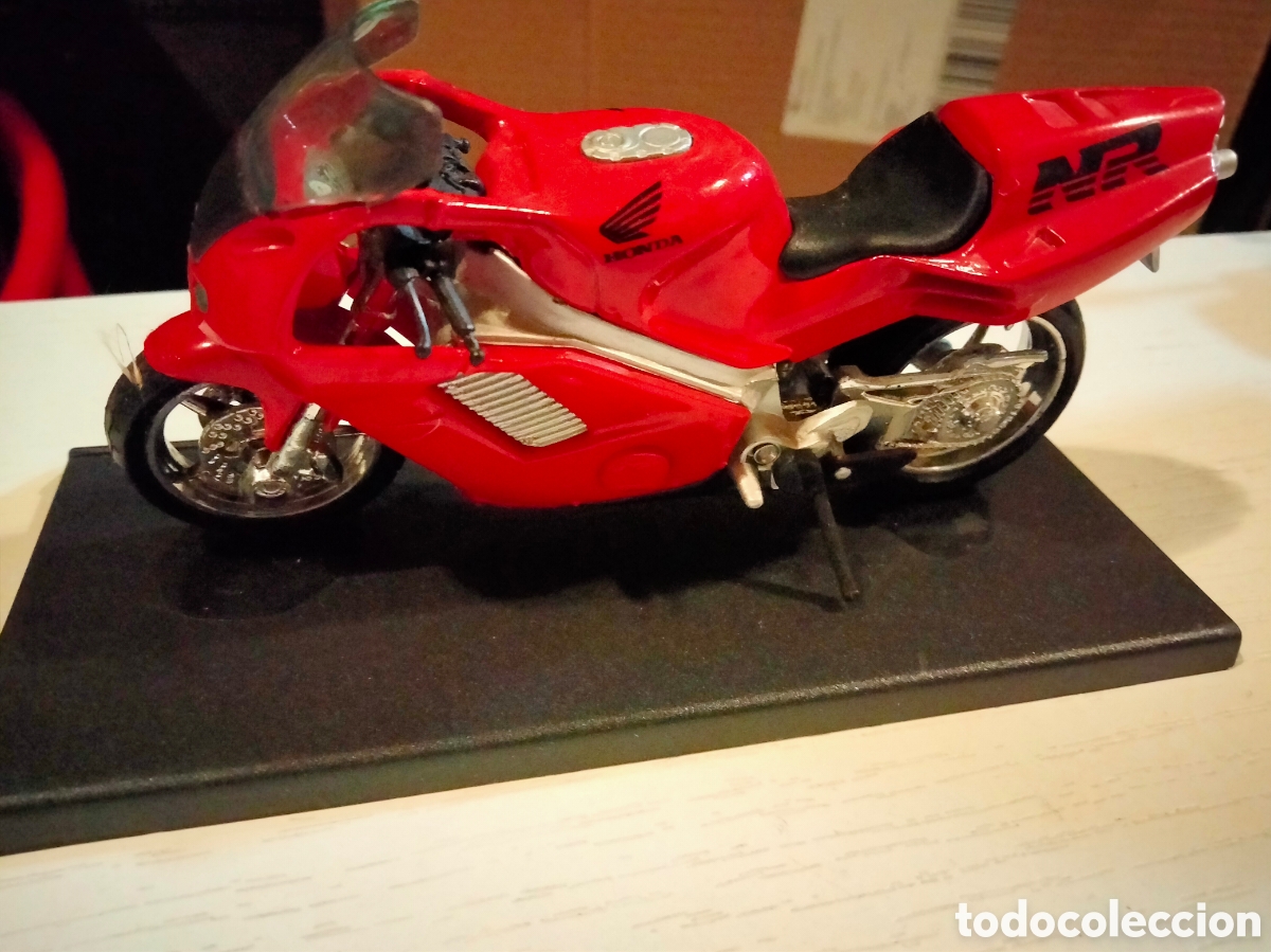 Motos a escala: Maisto 1/18 Honda NR - Foto 2