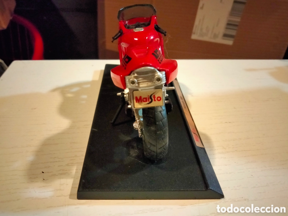 Motos a escala: Maisto 1/18 Honda NR - Foto 4