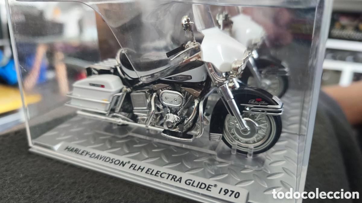 Motos a escala: Harley-Davidson FLH Electra Glide de 1970 - Foto 2