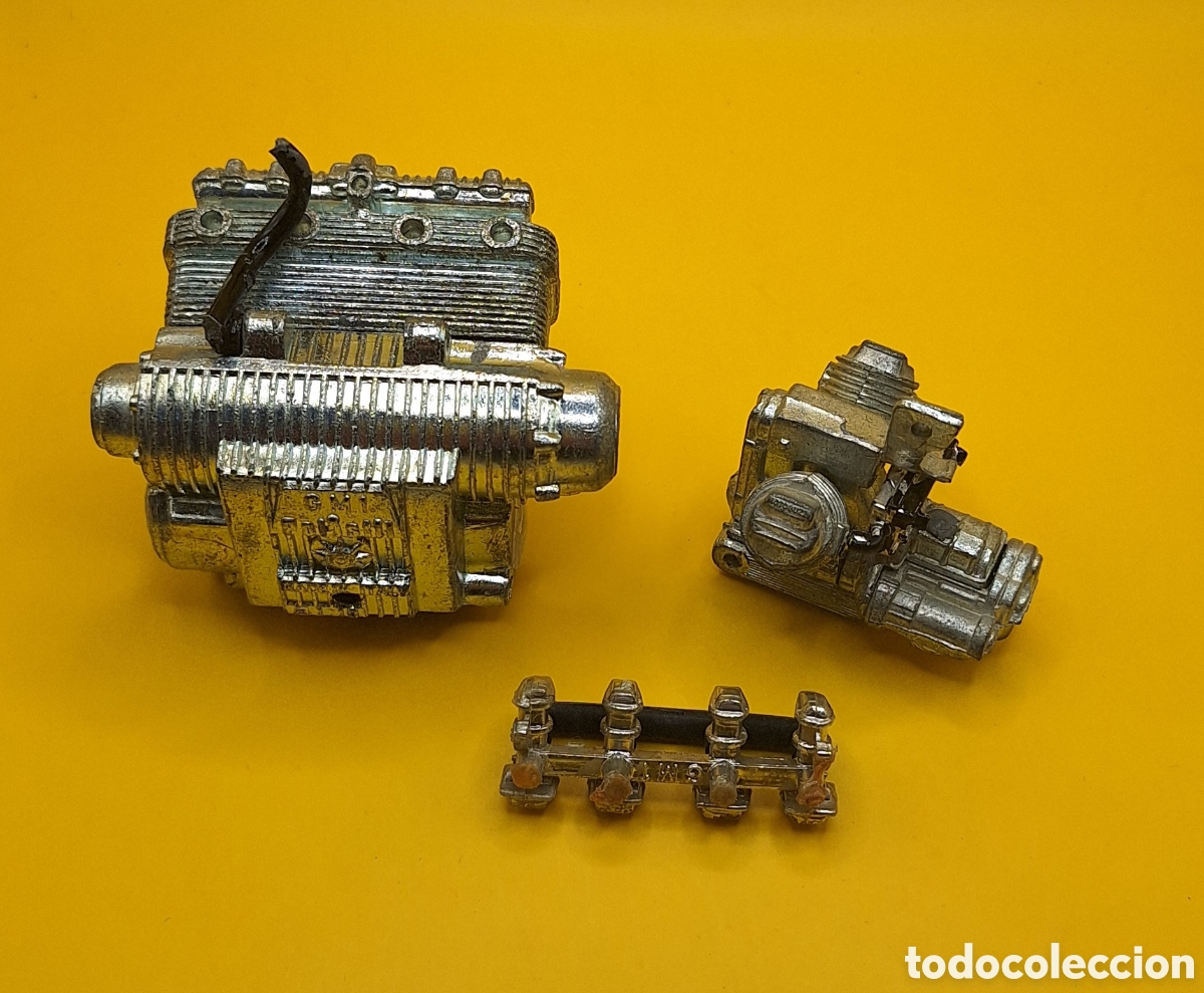 Motos a escala: Pareja de Motores Simulados Polistil - Kawasaki 900 - Metal Cromado -