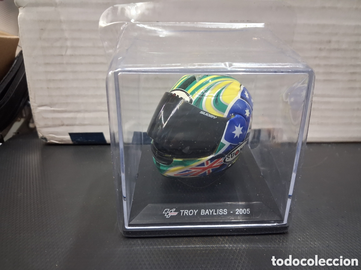 Motos a escala: CASCO 1:5 MOTO GP TROY BAYLISS 2005 NUEVO EN BLISTER ORIGINAL
