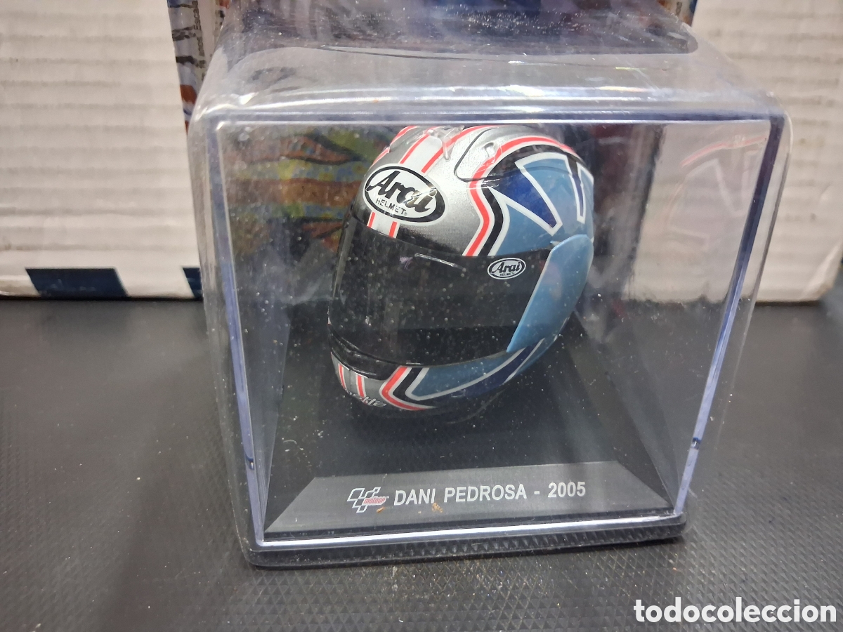 Motos a escala: CASCO 1:5 MOTO GP DANI PEDROSA 2005 NUEVO EN BLISTER ORIGINAL